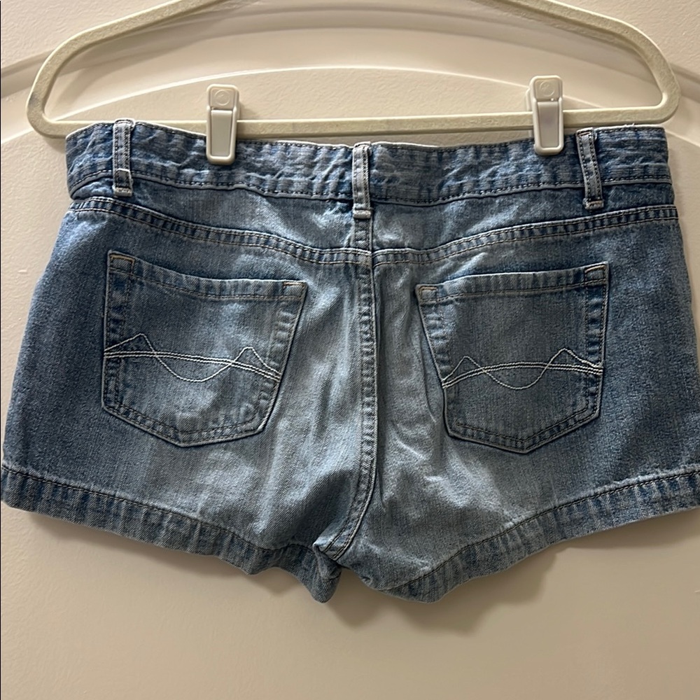 Mossimo Supply Co. Women's Light Blue Jean Shorts - Picture 2 of 6